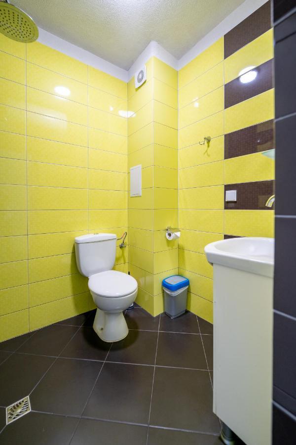Cozy Little Apartment In Studentski Grad Sofia Exterior photo